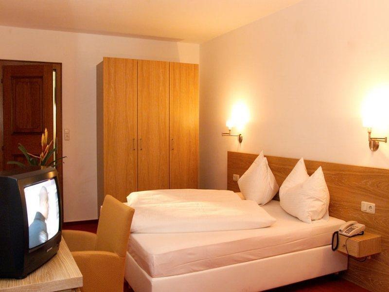 Hotel Schoenblick Zell am See Exterior foto